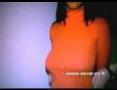 Pervers tripote les deux grosses oranges qui valent le coup d oeil